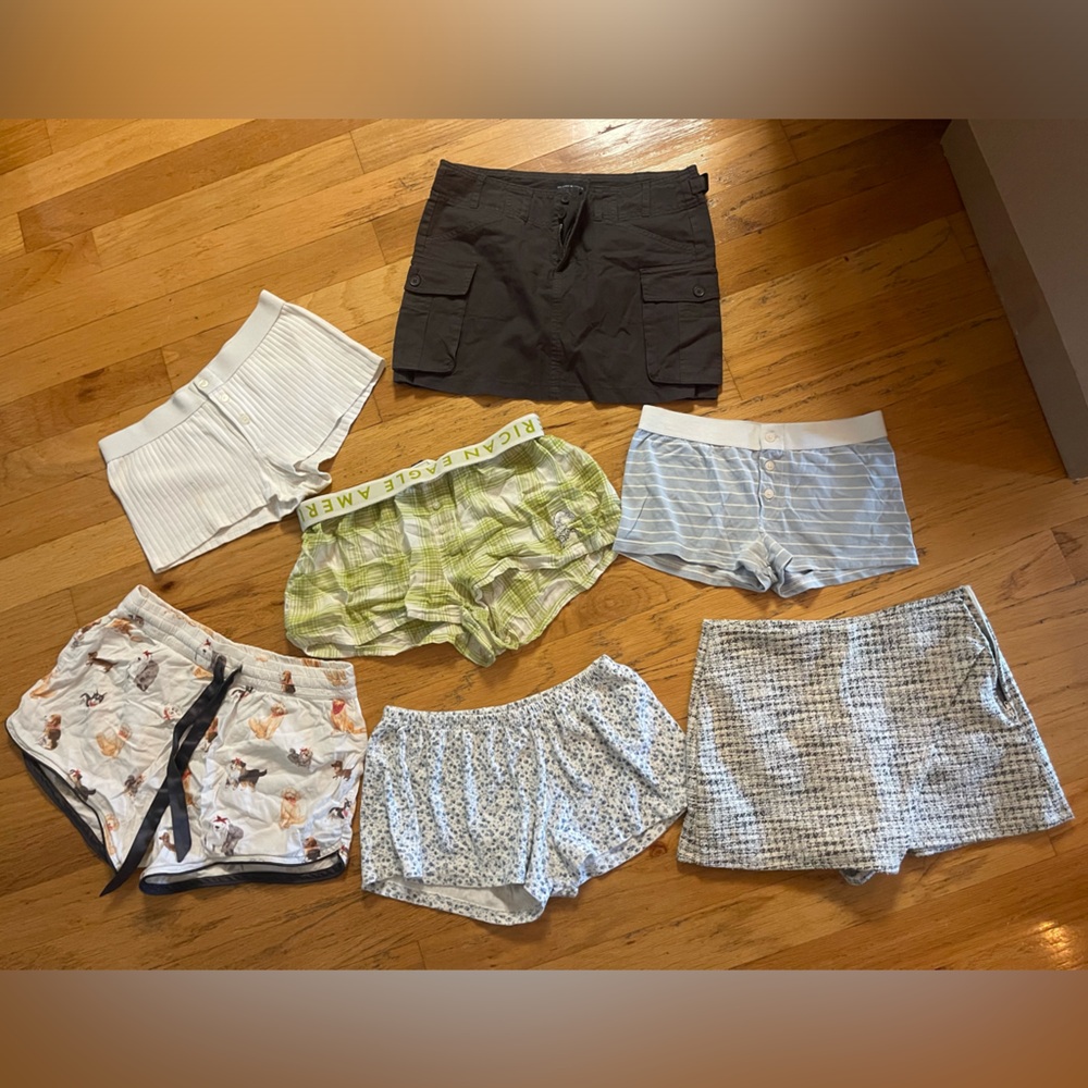 Bundle of shorts/skirts